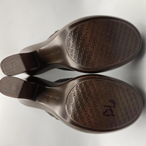 Tommy Hilfiger Mickey Mule Clogs Brown with Gold Buckle Accent Size 8M - Picture 9 of 9